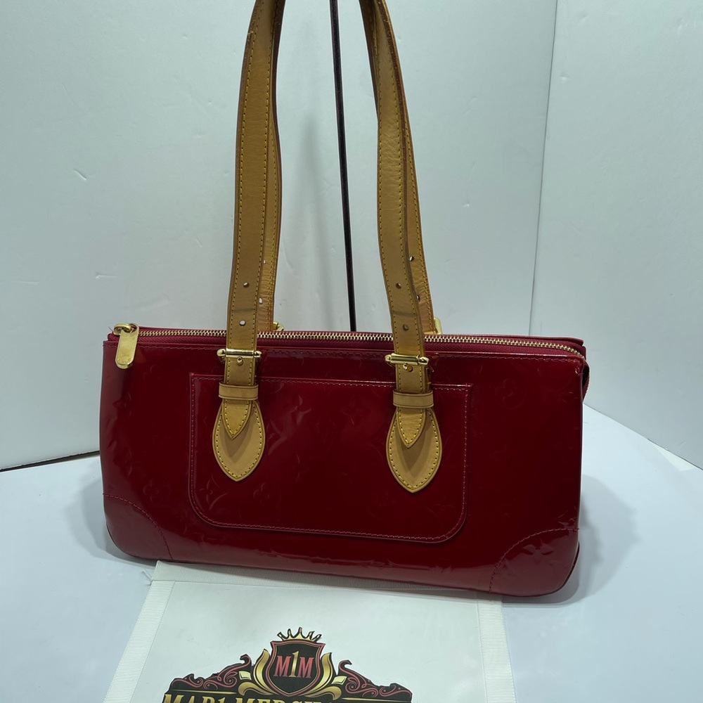 Louis Vuitton Vintage Monogram Vernis Rosewood Avenue comes with dust bag. - Picture 3 of 16